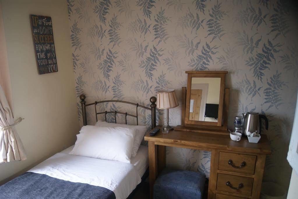Admiral Macbride Bed & Breakfast Plymouth Dış mekan fotoğraf